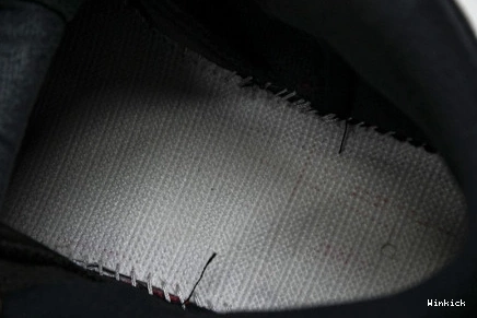 AIR 12 CT8013-002 (2025) Flu JORDAN Game 1017